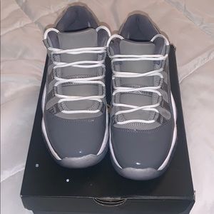 Jordan cool grey 11s